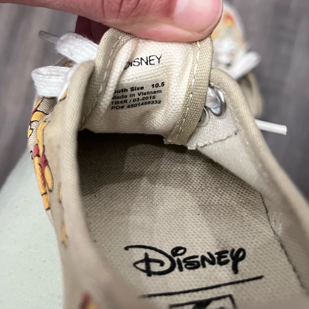 Vans Cream and White Winnie the Pooh Shoes - Picture 5 of 7